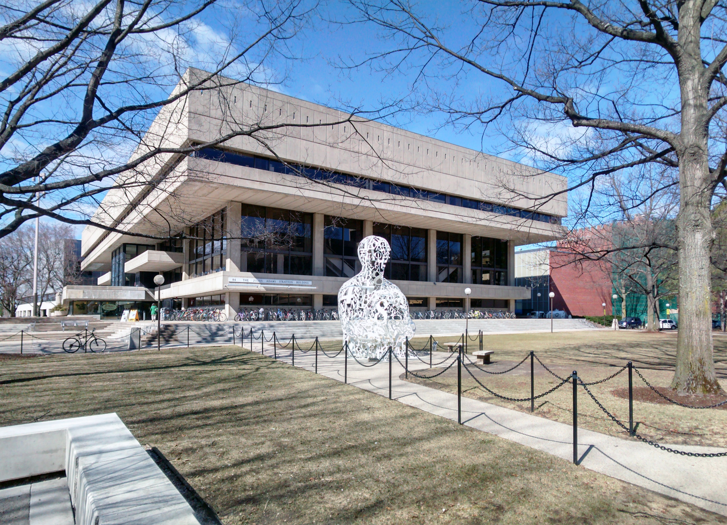 File:MIT-Stratton-Student-Center-M