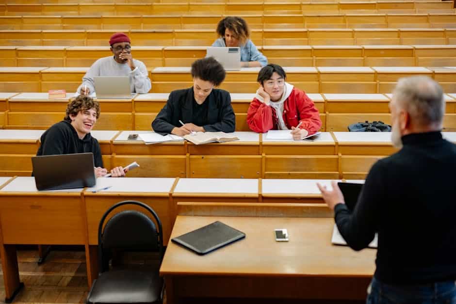 Cours en amphithéâtre à l'université