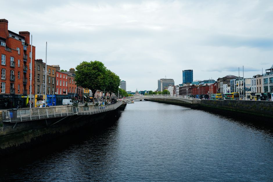 Scenic view of Dublin's Ha'penny Bridge 