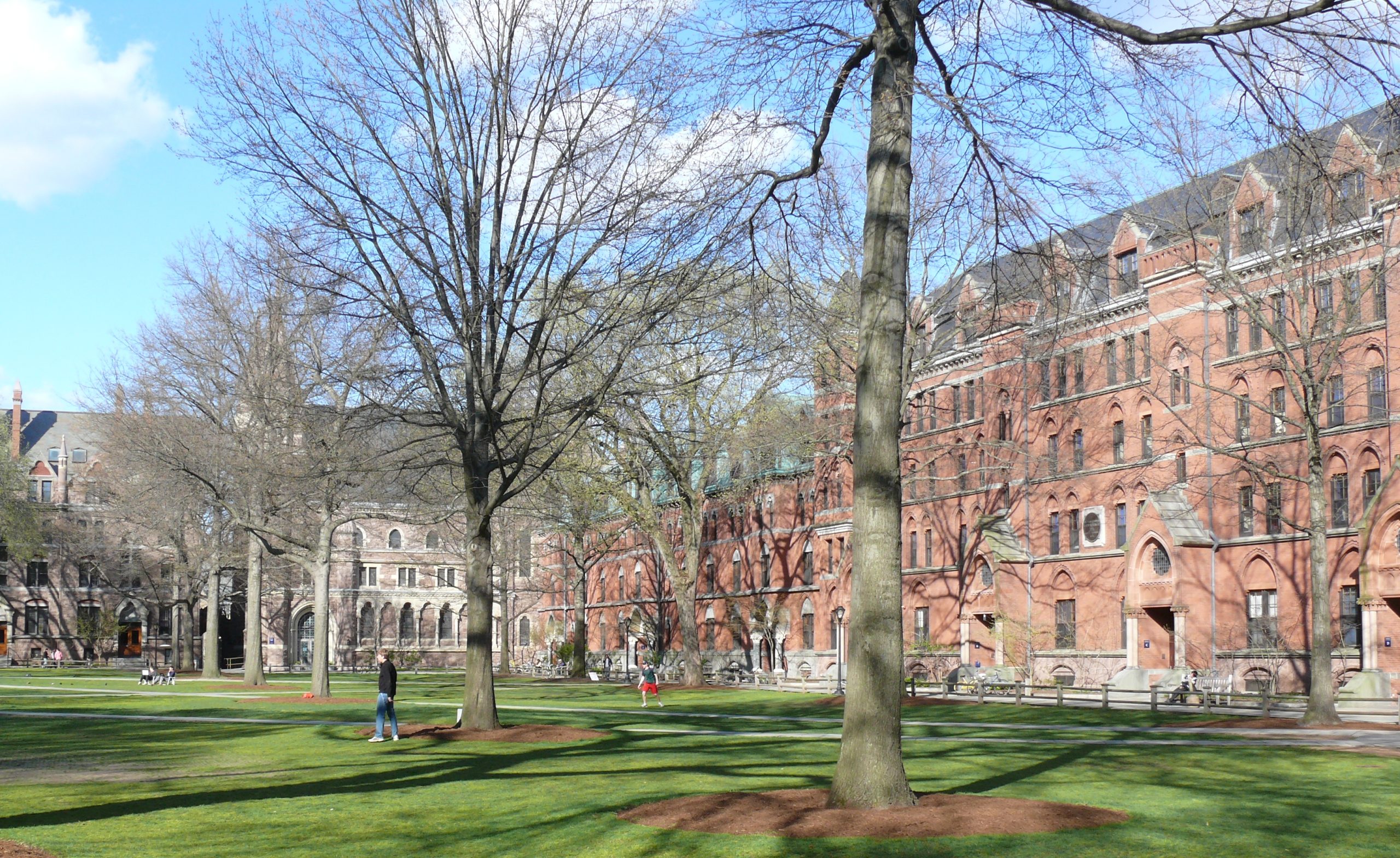 File:Yale University Old Campus 04.JPG