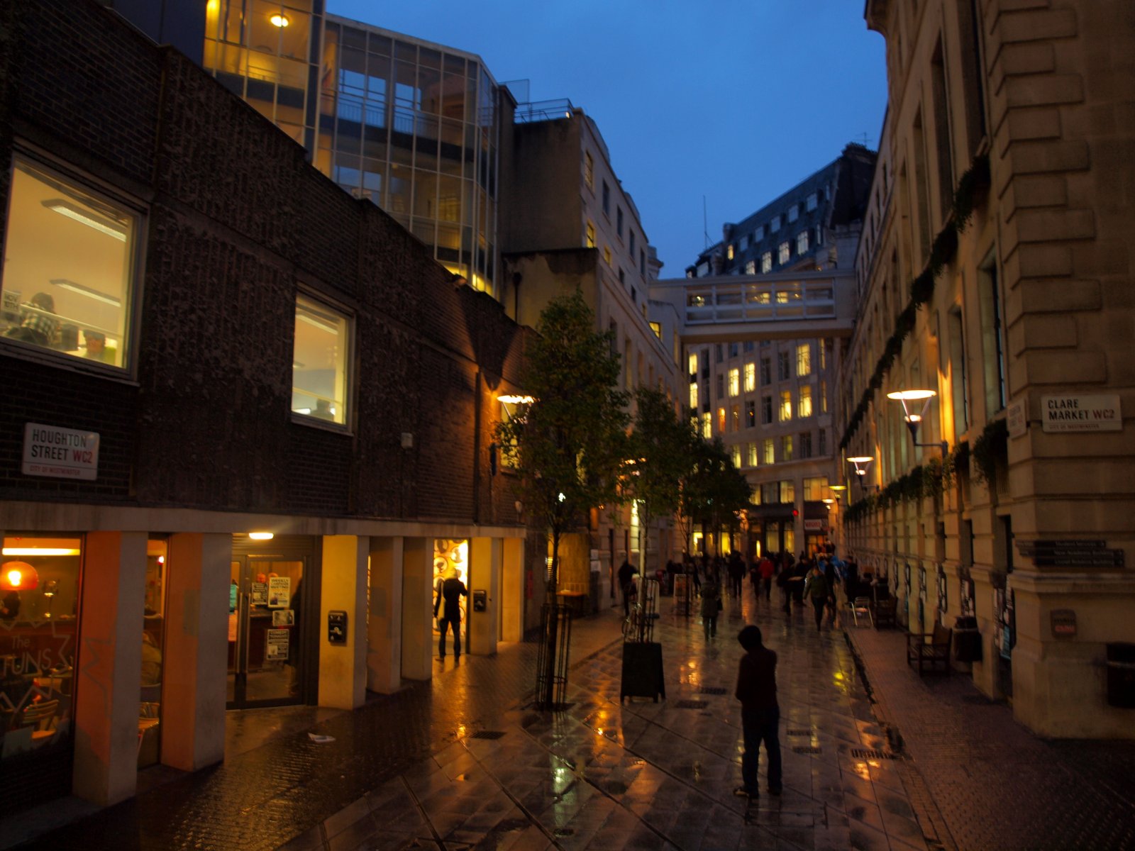 Houghton Street, London School of Economics